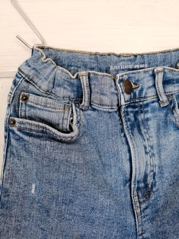 ZARA Jeans Gr. 152 neuwertig sehr gepflegt in Hanau