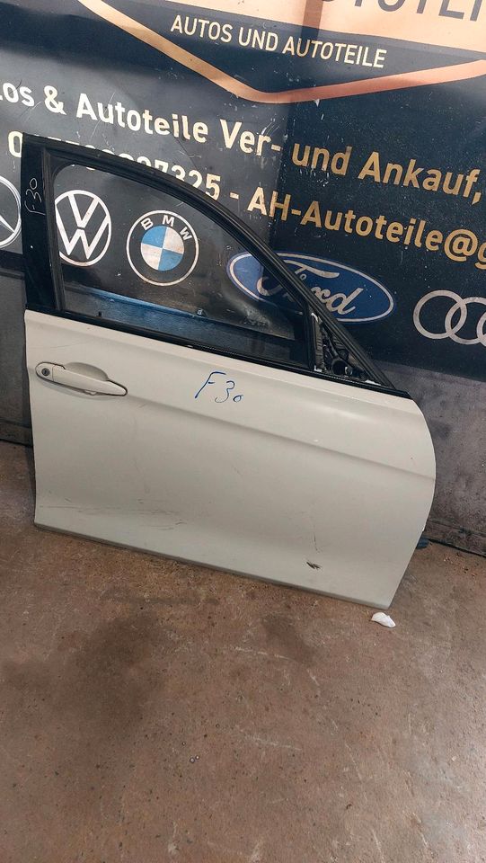 Bmw 3er F30 F31 tür vorne recht Seite komplett gut Zustand in Bochum