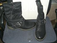 Stiefeletten s´Oliver - schwarz Cowboystyle Niedersachsen - Salzhausen Vorschau
