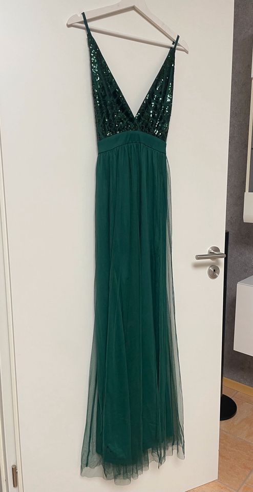 Abendkleid in grün in Kassel