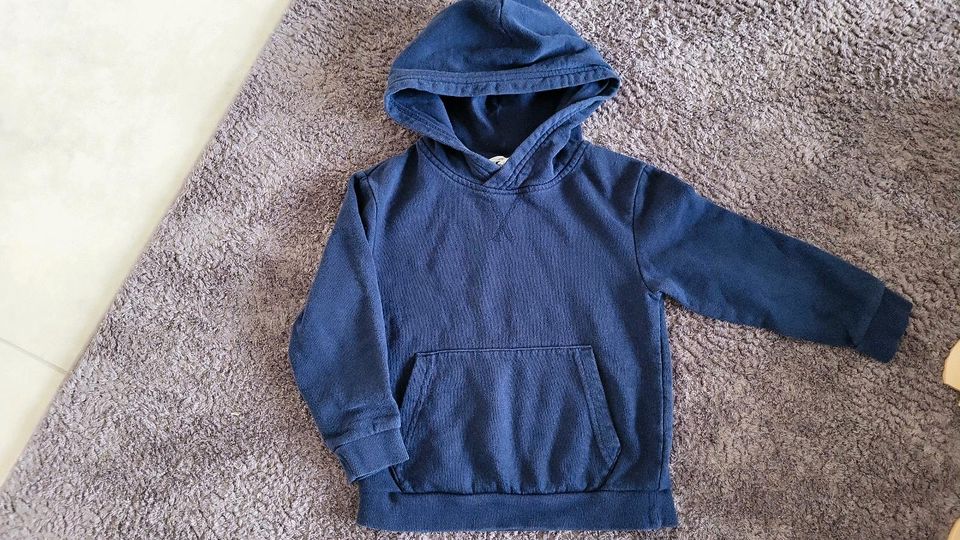 Pulli 110/116 dunkelblau in Damme