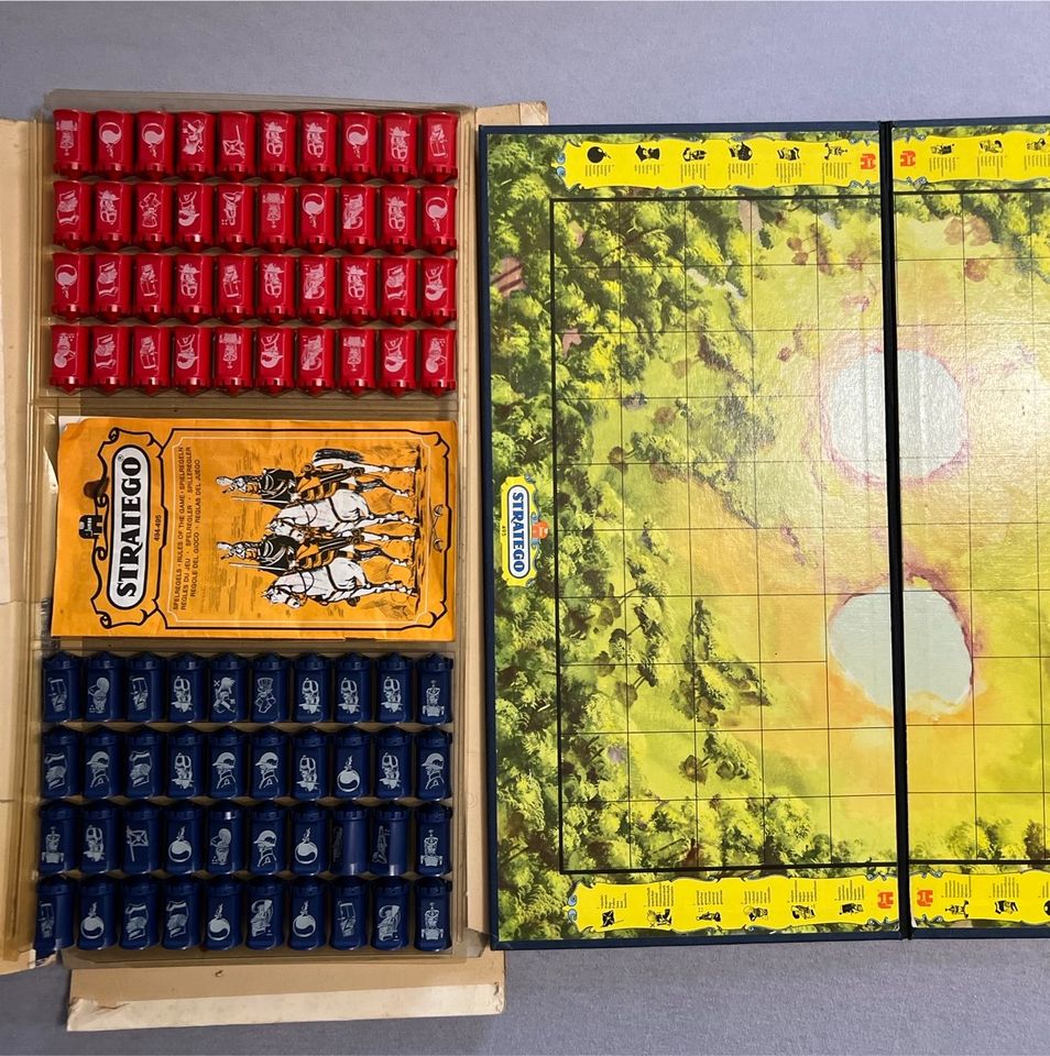 Stratego Spiel | Brettspiel/Spiele/Unterhaltung/Spaß in Wilhelmshaven