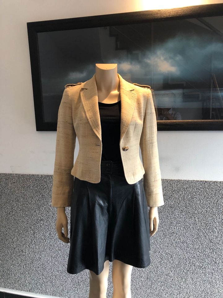 Max Mara Sportmax Kurz Jacket Blazer Hochwertiger 34-36 Feierlich in Gladbeck