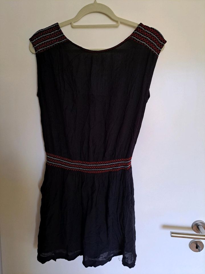 Mango Casual Kleid schwarz Größe S mit Details in Landau in der Pfalz