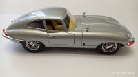 Jaguar E BURAGO Baujahr 1961 Modell 1:18 Baden-Württemberg - Knittlingen Vorschau