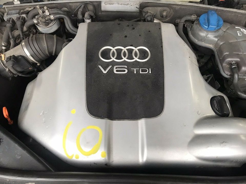Motor Audi A4 B6 2,5TDI 155PS AYM Getriebe FSC 14935 in Coswig (Anhalt)
