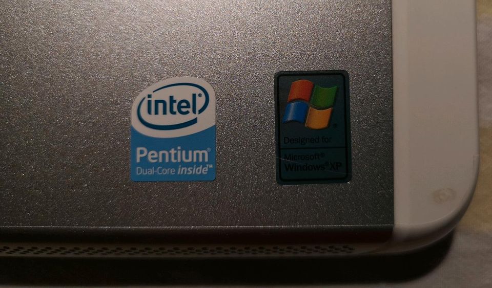 Laptop Dell Inspiron 6400 PP20L Notebook PC Ladekabel fehlt in Burghaun
