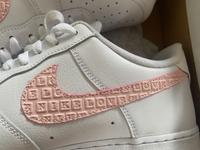 Sneaker Nike Air Force 1 „Love Nike“ Edition Bayern - Roth Vorschau