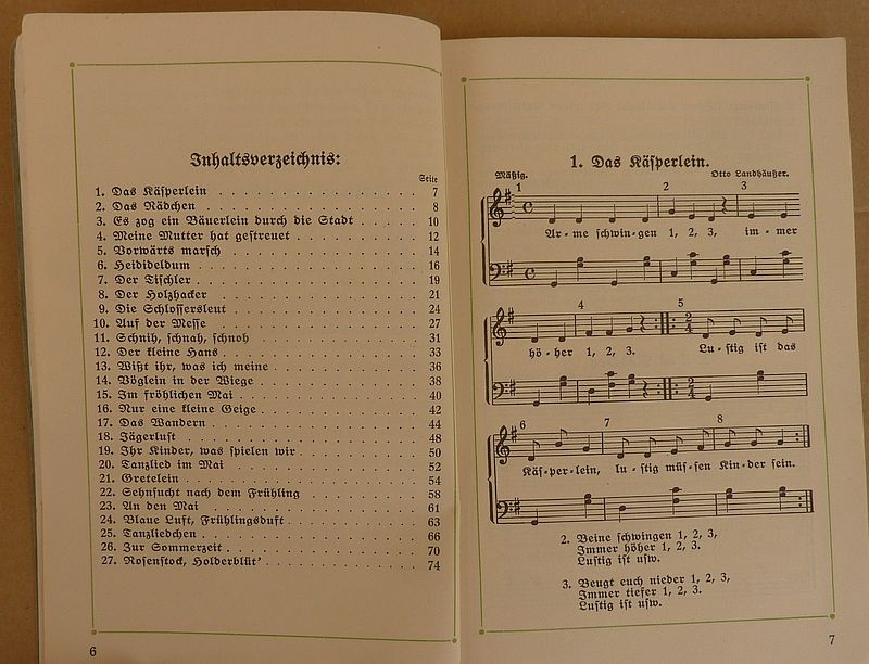 Im fröhlichen Kreis -Singspiele und Tanzreigen Buch von 1930 in Obersontheim