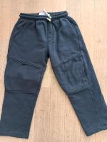 Tolle dunkelblaue ZARA Hose Gr. 116 ***NEU*** Bayern - Friedberg Vorschau