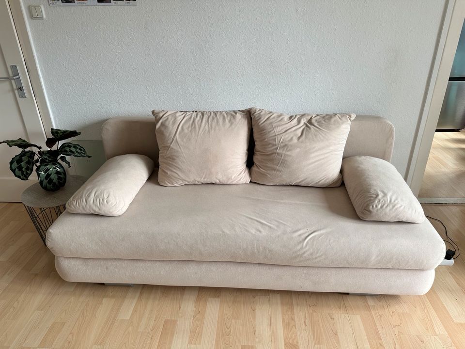 Schlafsofa beige in Hannover