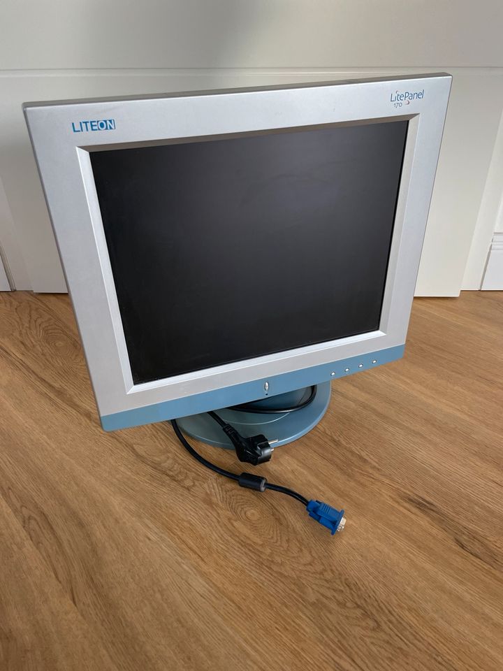 LiteOn Lite Panel 170 Monitor 17“ Bildschirm in Kiel