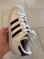 Adidas Superstars schwarz weiß Gr.36 Sachsen-Anhalt - Aschersleben Vorschau