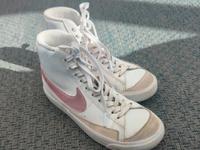 Nike Blazer  White pink Sneaker Sportschuhe Nordrhein-Westfalen - Neuss Vorschau