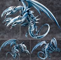 Yu-Gi-Oh! - Blue-Eyes Ultimate Dragon Statue - AmiAmi & AMAKUNI Dortmund - Kirchhörde Vorschau