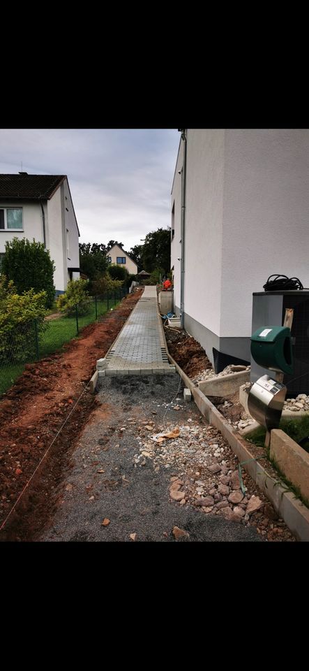 Terrassenplatten verlegen,Pflaster verlegen,Mauer arbeiten in Espenau