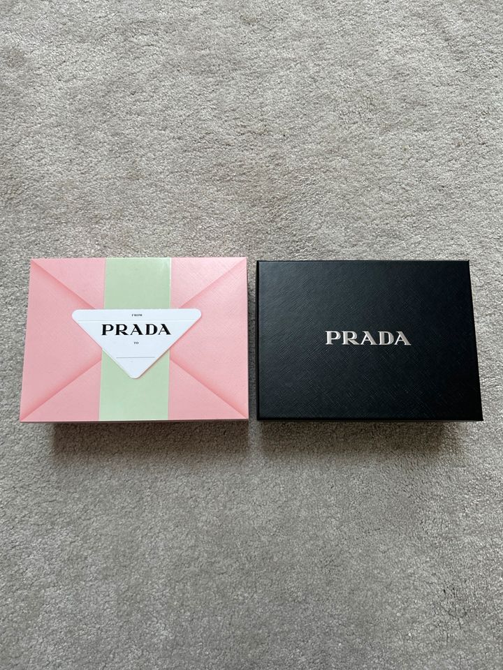 Parfumverpackung Karton Prada Paradoxe ohne Inhalt in Dortmund