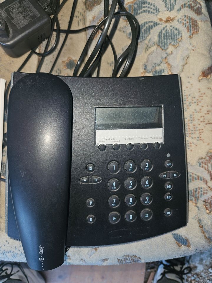 T-Easy PA310. Komforttelefon mit integriertem Anrufbeantworter in Eppingen