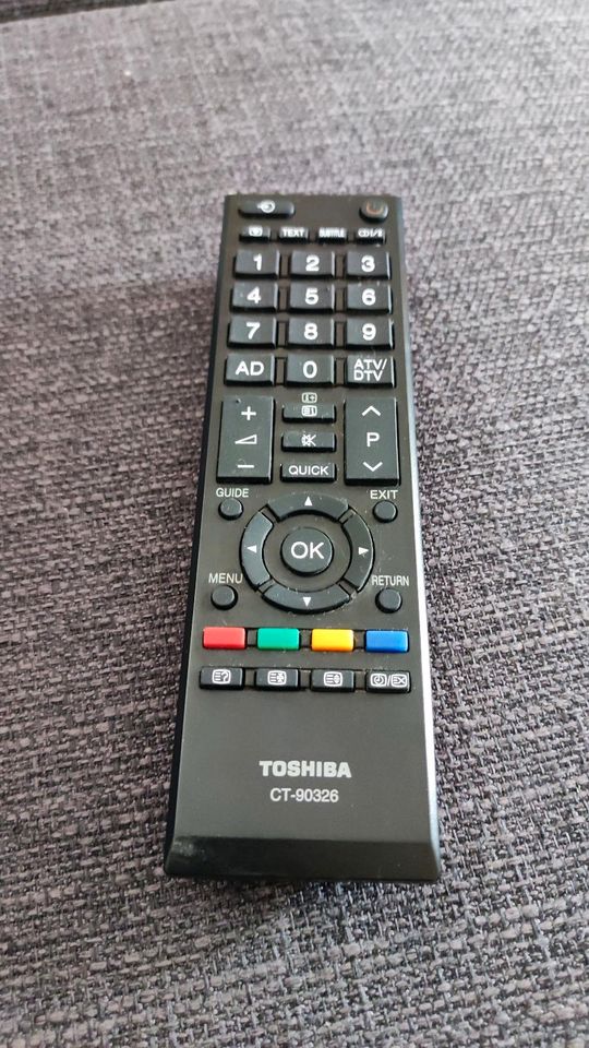Fernseher, 42 Zoll, Toshiba in Werneck