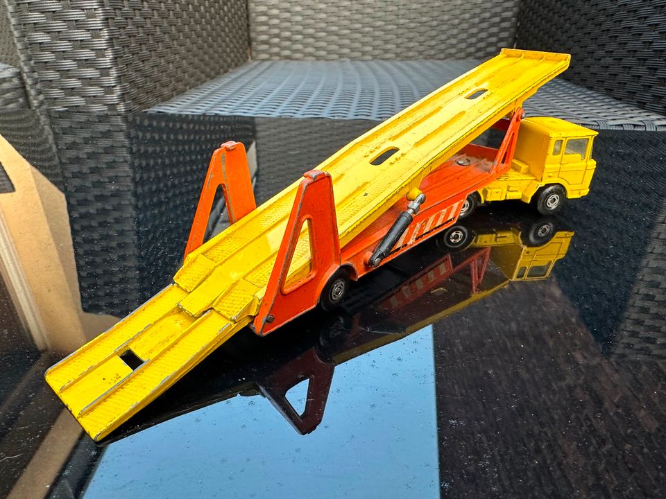 Matchbox super Kings K-11 DAF Car Transporter in Dinslaken