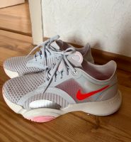 Nike sportschue 37 Turnschuhe Baden-Württemberg - Trossingen Vorschau