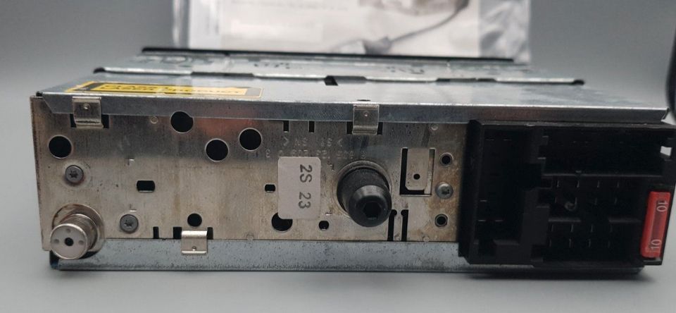 Blaupunkt Radio Heidelberg CD 50, mit Rahmen, Entriegelung in Hamburg