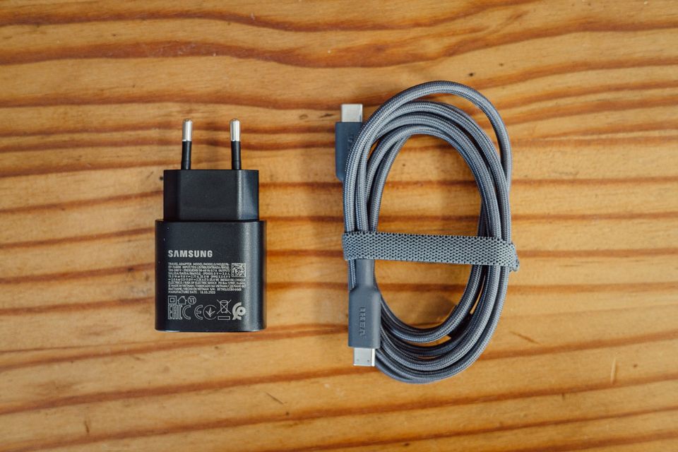 Samsung Ladegerät USB-C 25W (EP-TA800N) in Bielefeld
