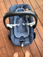 Maxi Cosi Pebble Plus iSize Babyschale mit Kopfpolster Hessen - Rüsselsheim Vorschau