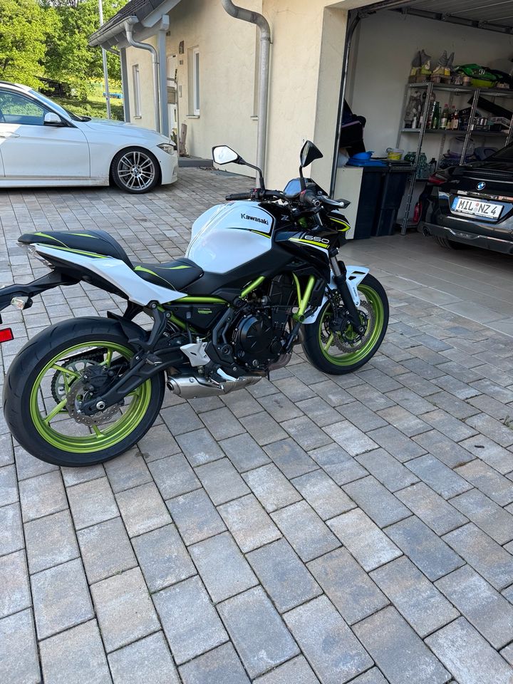 kawasaki Z650 in Großheubach