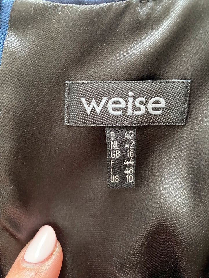 Elegantes Kleid von Weise in Bad Schwartau