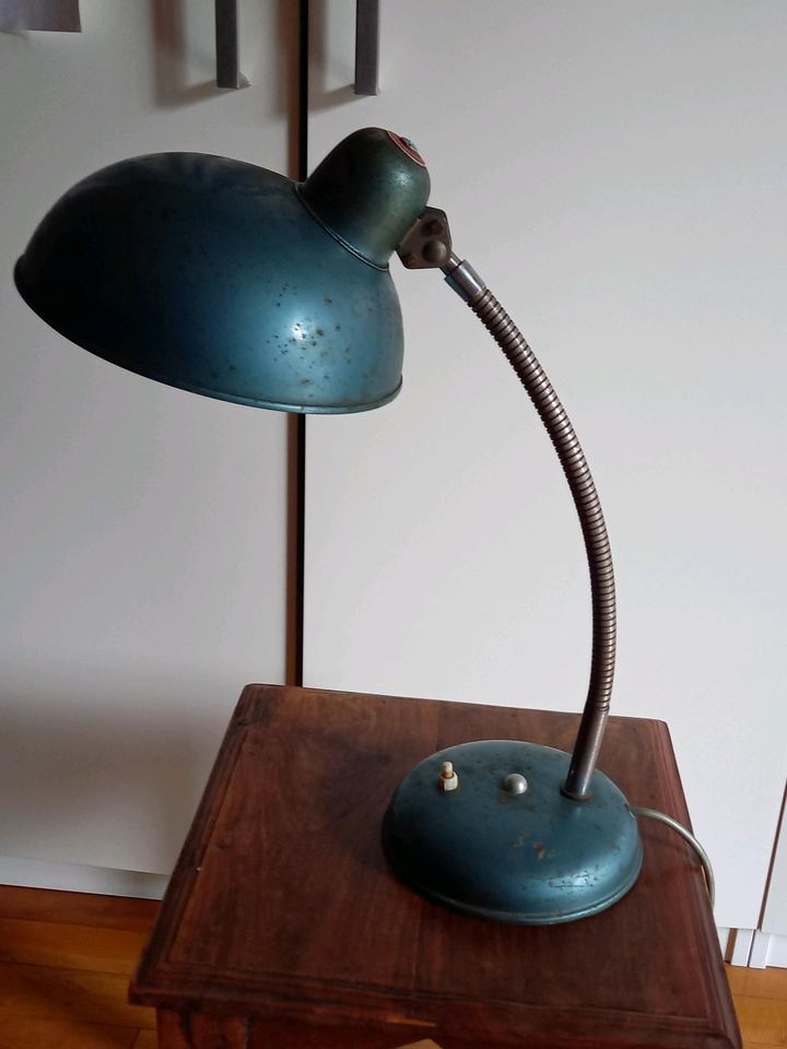 Helo Schreibtischlampe Tischleuchte Vintage 70er Jahre Design in Frankfurt am Main