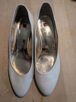 Schuhe Pumps Creme Größe 5 Bayern - Ruderting Vorschau
