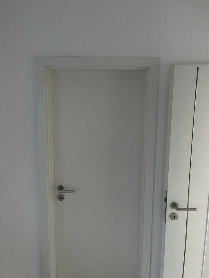 Tür Zimmertür Weiß Lack / CPL Zimmertüren mit Zarge in Nittendorf 