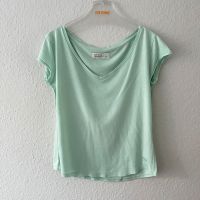 Abercrombie & Fitch Shirt V-Ausschnitt mint Top Sommer S T-Shirt Niedersachsen - Oldenburg Vorschau