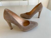 NEU Pumps von Peter Kaiser, Gr. 38 Bayern - Holzkirchen Vorschau
