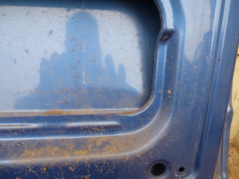 VW T4 Schiebetür rechts blau absolut kein Rost! in Gutenswegen