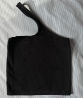 Stradivarius Crop Top Oberteil schwarz asymmetrisch basic S XS 36 München - Au-Haidhausen Vorschau