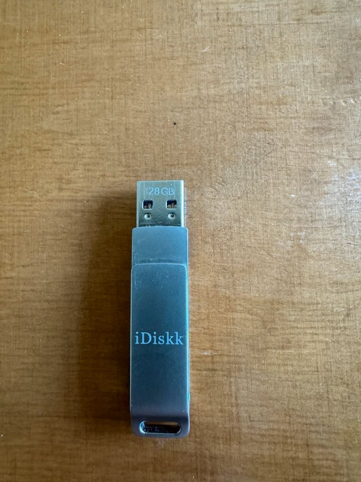 USB Stick iDiskk 128GB in Berlin