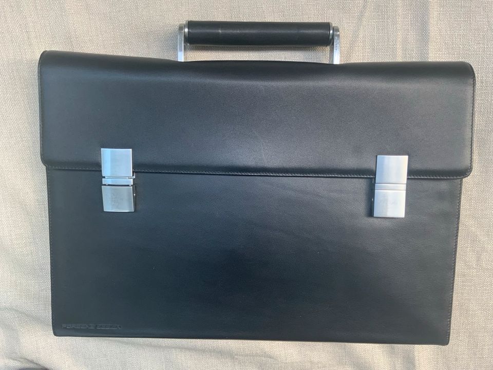 Porsche Design Classic Line Briefbag CL(S) Laptop Aktentasche in Duisburg