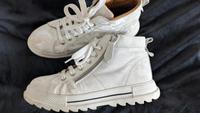 PIAZZA Sneaker Boots Gr. 39 38,5 38 weiß Leder Camouflage w. neu Niedersachsen - Nienburg (Weser) Vorschau