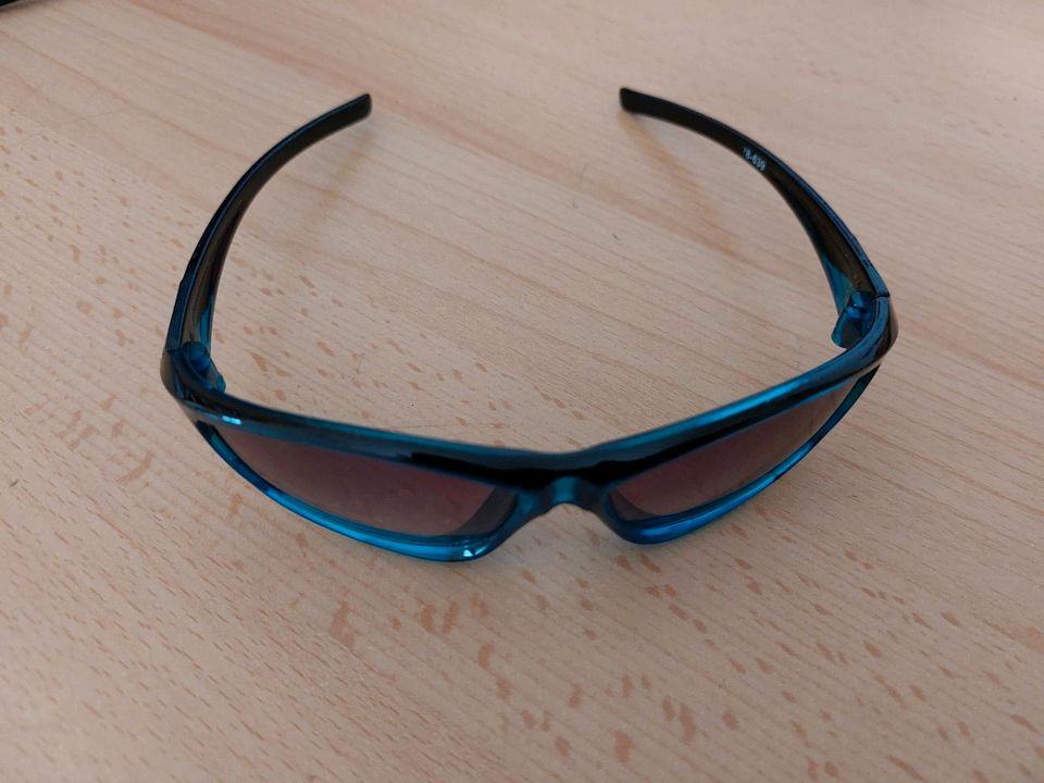 Sonnenbrille Kindersonnenbrille Sundance wie neu in Esslingen