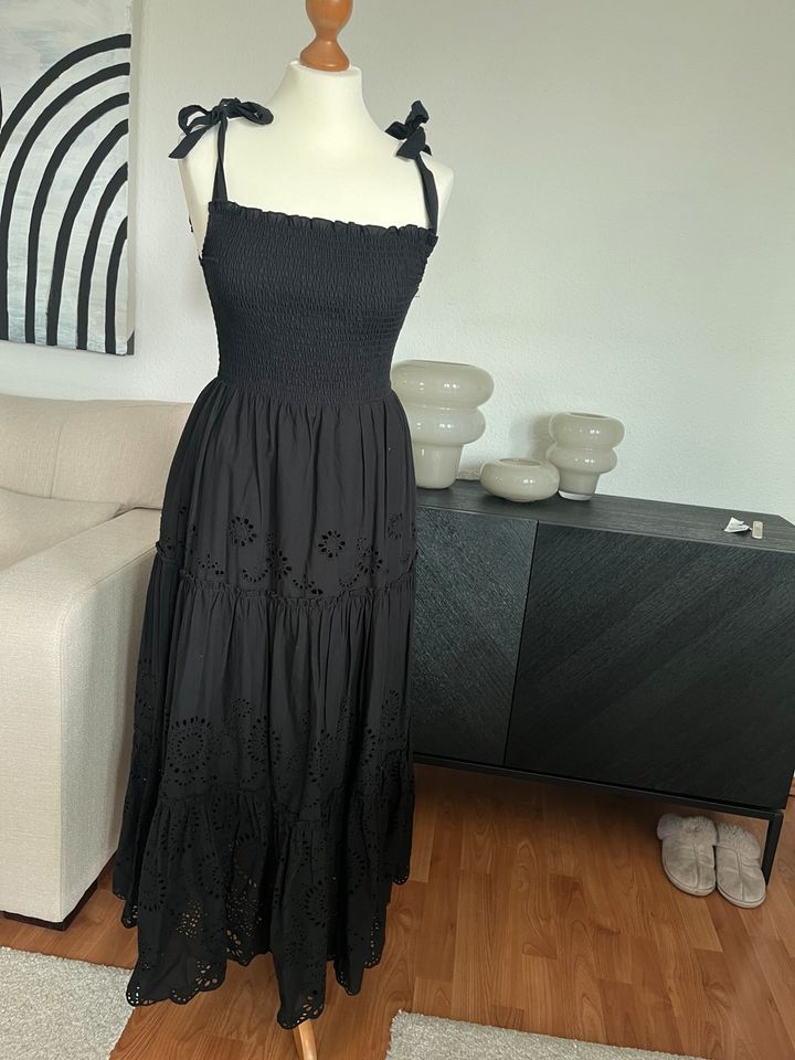 Zara mango maxikleid Lochstickerei 36 neu in Hamburg