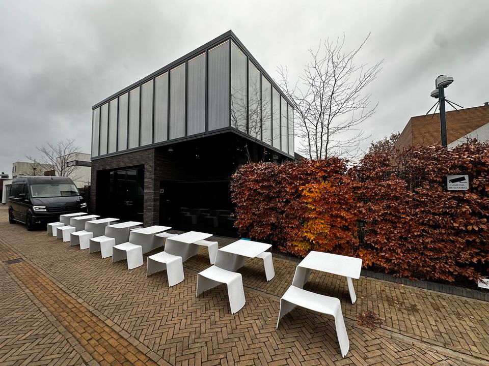 Fritz Hansen EGG Chair & Foot Stool Anniversary Arne Jacobsen in Kempen