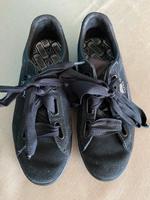 Damen Sneaker Schuhe Puma in Größe 41 in Schwarz Nordrhein-Westfalen - Niederkassel Vorschau