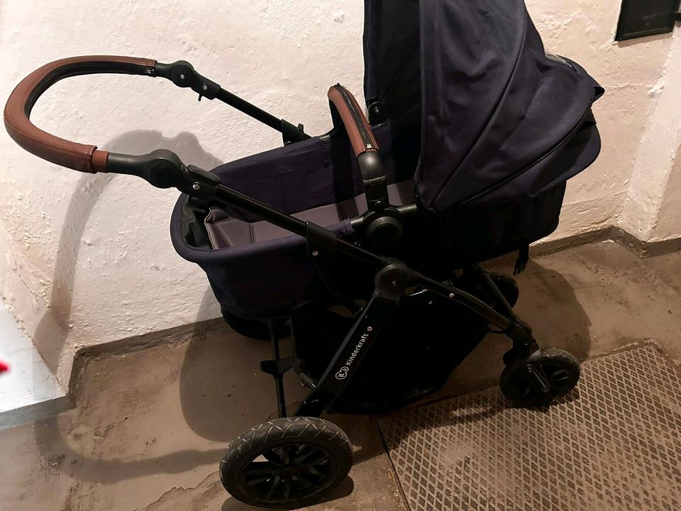 3 in 1 Kinderwagen Kinderkraft mit Regen- und Fußschutz in Nürnberg (Mittelfr)