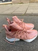 Sportschuhe Puma Rose München - Schwabing-West Vorschau