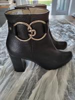 Edle Stiefelette von Heine echtes Leder Hessen - Hanau Vorschau