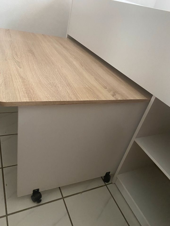 Kinderhochbett 90x200 mit Schreibtisch weiß/Buche in Frechen