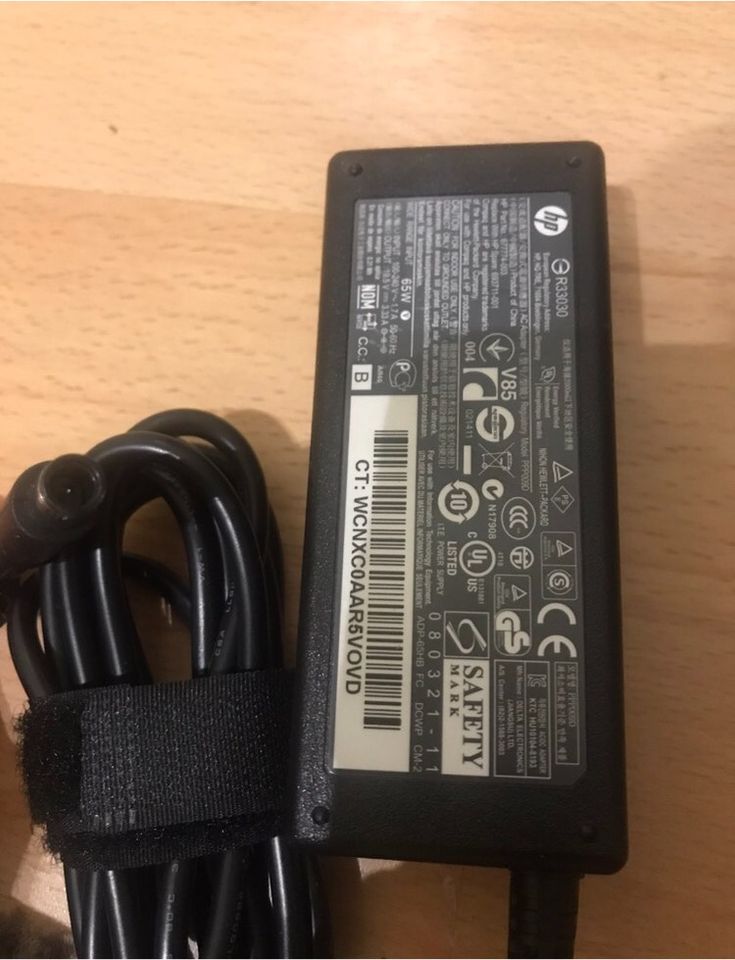 HP Dell Laptop Notebook Netzteil Ladekabel Ladegerät in Hamburg