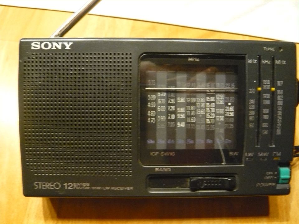 SONY ICF-SW10, Stereo-Weltempfänger, Batterie-Radio, in Bergtheim (Unterfranken)